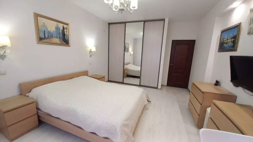 Продается 2-комнатная квартира - Фото 1