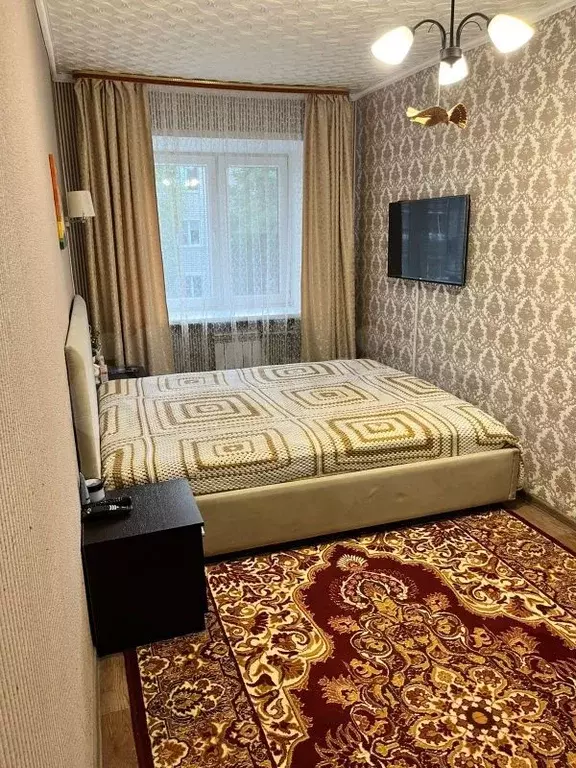 2-к. квартира, 40 м, 4/4 эт. - Фото 0