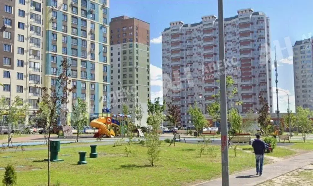 Помещение свободного назначения в Москва ул. Вертолетчиков, 4к6 (114 ... - Фото 1