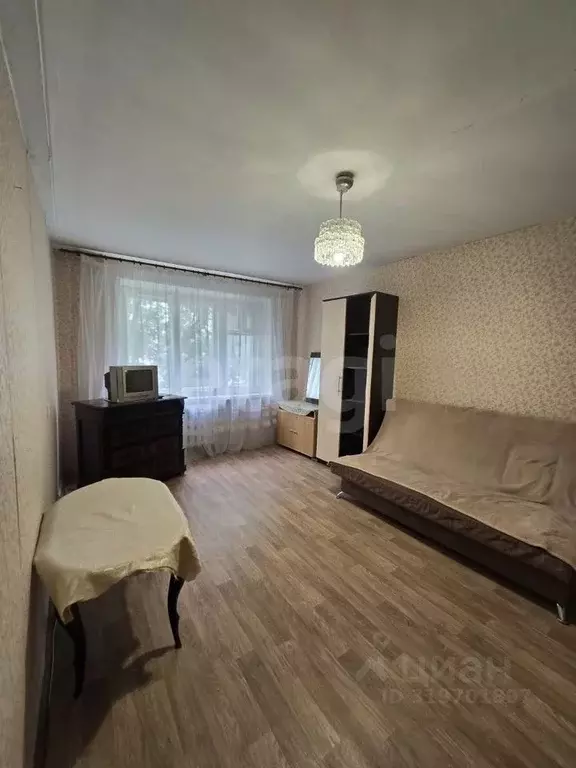 1-к кв. Челябинская область, Миасс Керченская ул., 17 (30.0 м) - Фото 0