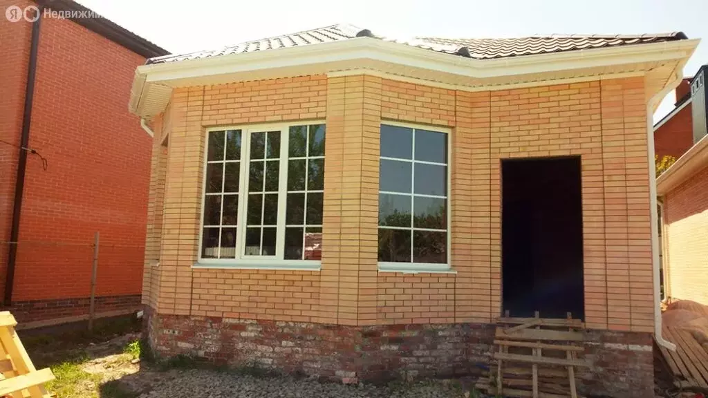 Дом в Ростов-на-Дону, Каскадная улица (90 м) - Фото 1