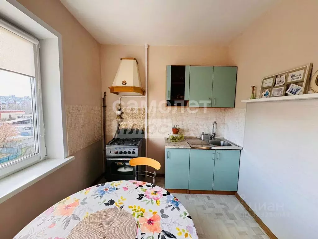 1-к кв. Омская область, Омск Заозерная ул., 32 (37.2 м) - Фото 1