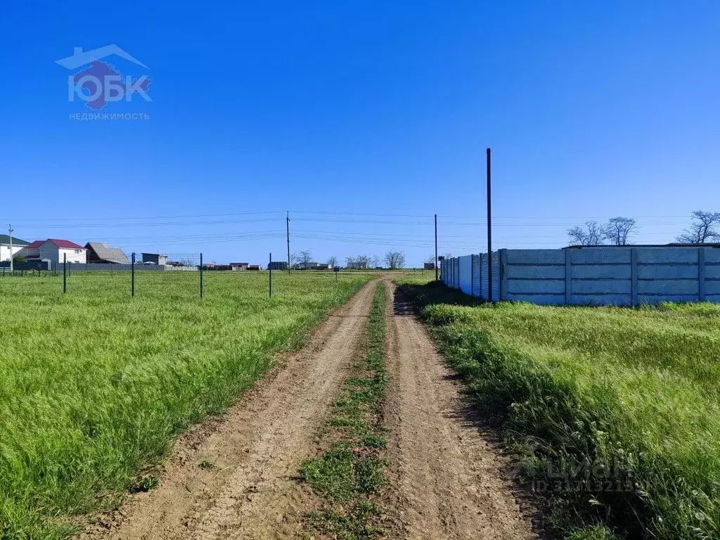 Участок в Крым, Сакский район, Молочненское с/пос, с. Витино уч2 (7.2 ... - Фото 2