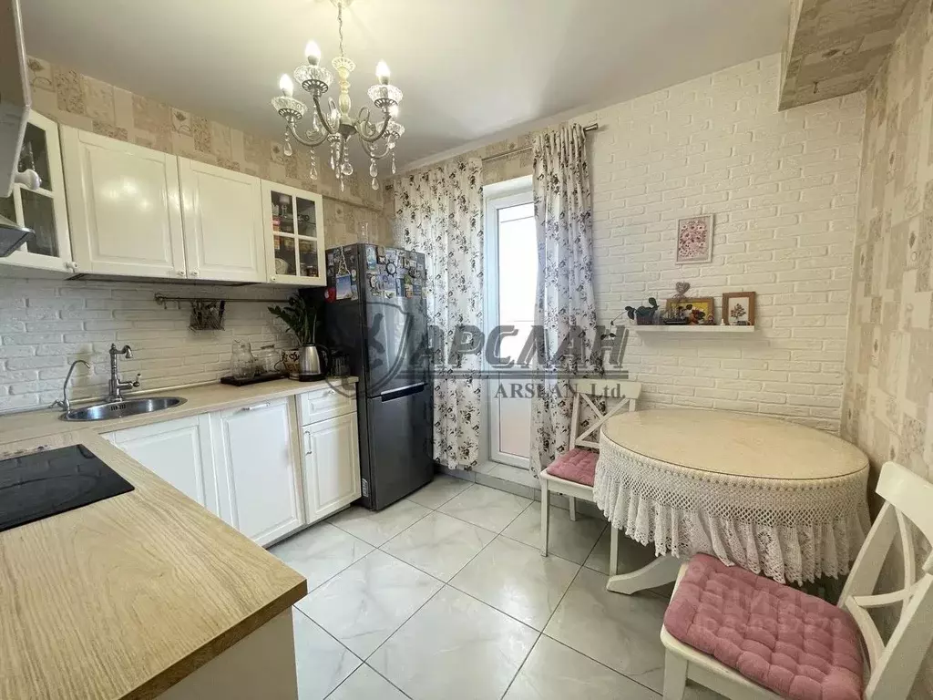 2-к кв. Татарстан, Казань ул. Кулахметова, 11А (52.5 м) - Фото 1