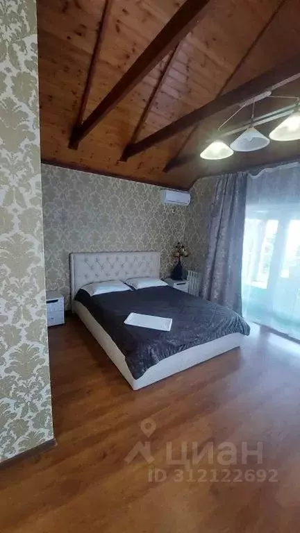 Дом в Краснодарский край, Сочи Сочинское ш., 3Б (180 м) - Фото 1