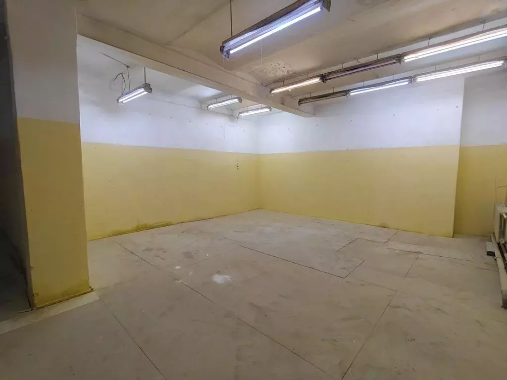 Помещение свободного назначения в Ленинградская область, Гатчина ул. ... - Фото 2