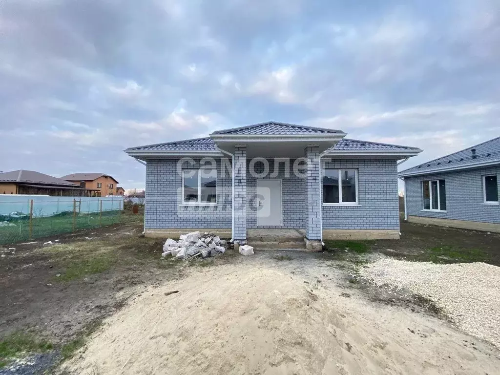 Дом в Липецкая область, Липецкий муниципальный округ, с. Ленино ул. ... - Фото 0