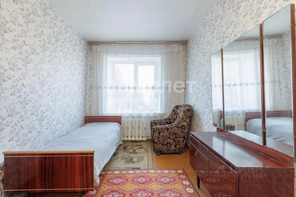 2-к кв. Брянская область, Брянск Красноармейская ул., 160А (45.6 м) - Фото 1