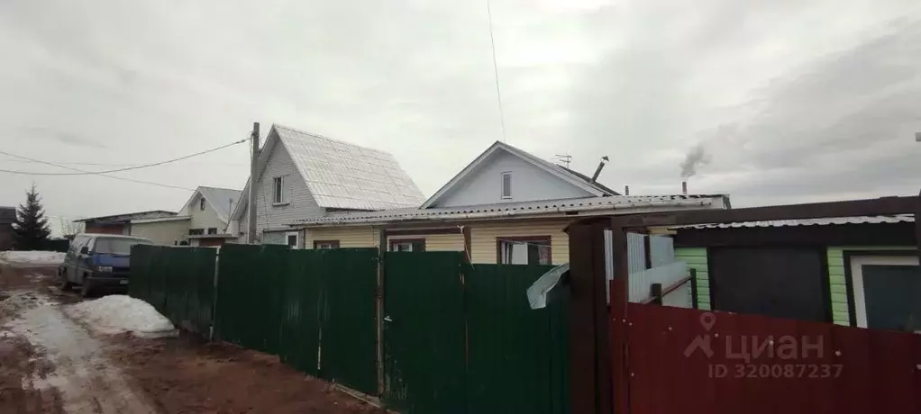 Дом в Кировская область, Киров Березниковская ул., 130 (50 м) - Фото 1