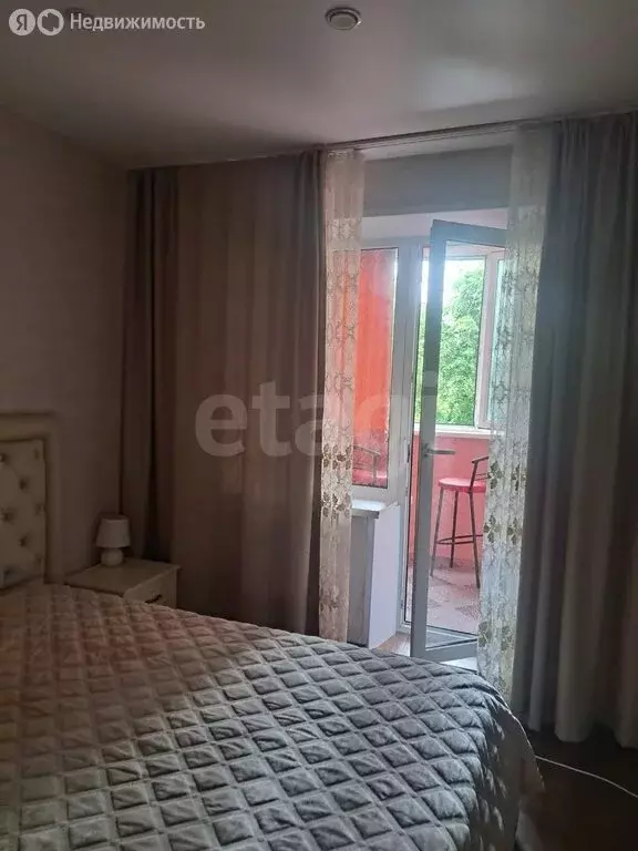 3-комнатная квартира: Майкоп, улица 12 Марта, 136 (63 м) - Фото 1