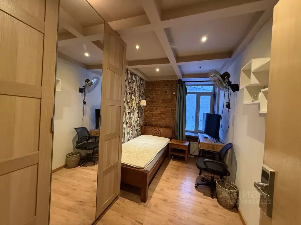 Комната Москва Большой Каретный пер., 6 (12.0 м) - Фото 2