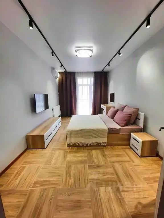 1-к кв. Краснодарский край, Геленджик ул. Мира, 44лит1 (48.0 м) - Фото 0