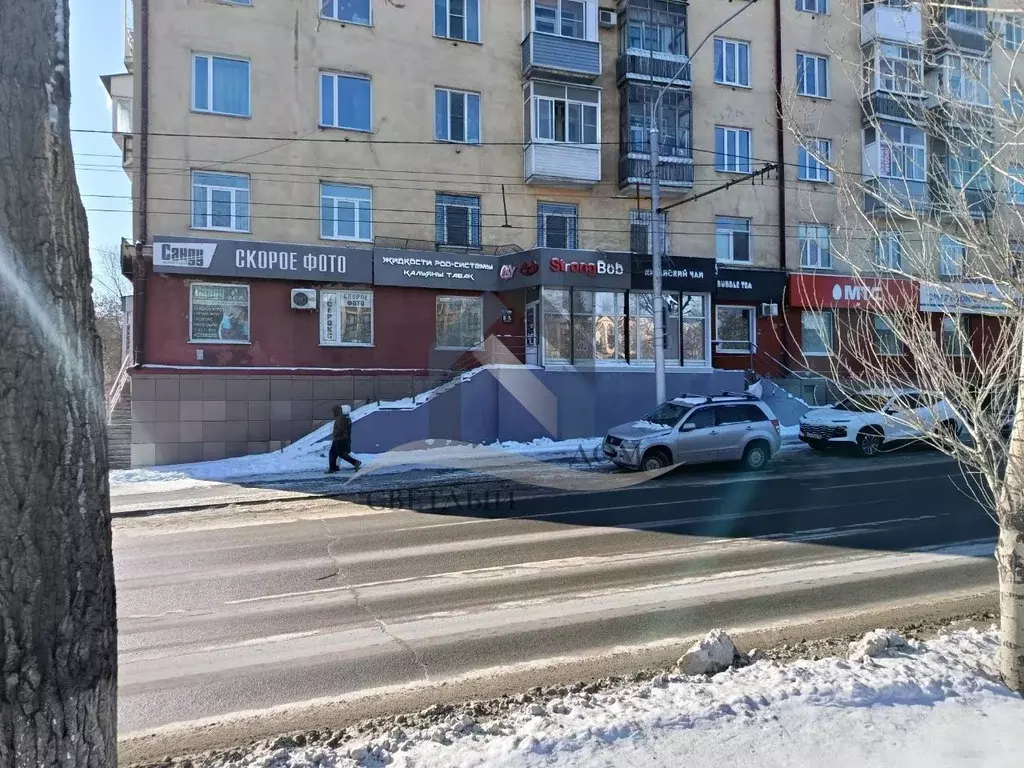 Помещение свободного назначения в Алтайский край, Барнаул просп. ... - Фото 1