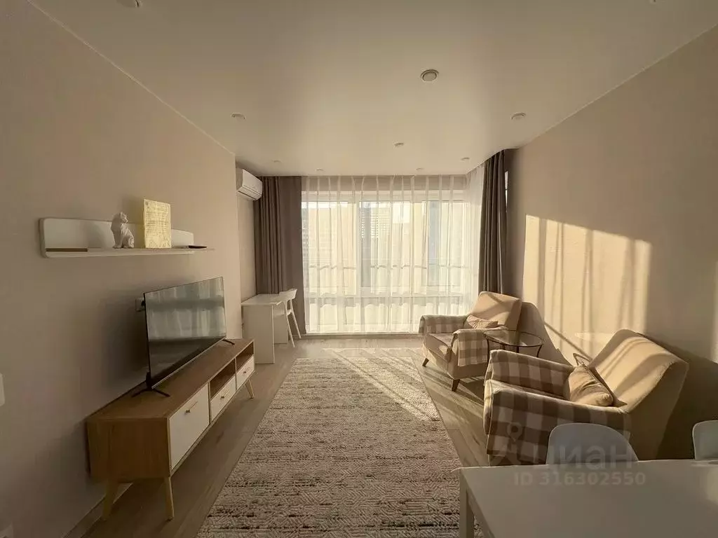 2-к кв. Тюменская область, Тюмень ул. 50 лет Октября, 57Бк2 (58.0 м) - Фото 2