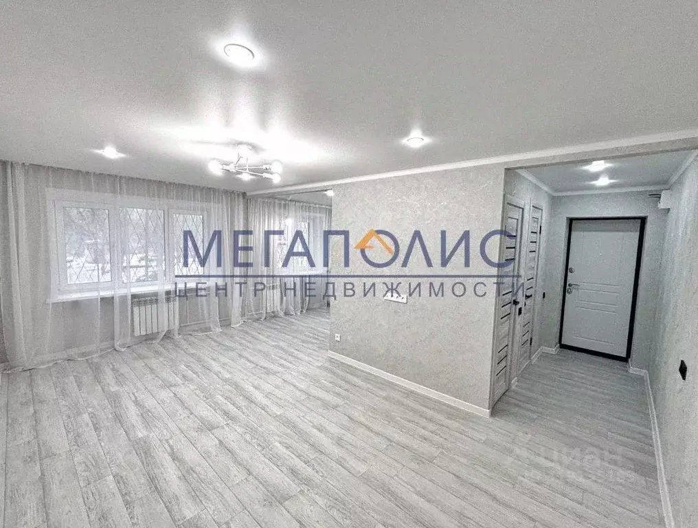 1-к кв. Саратовская область, Балаково ул. Комарова, 111 (31.0 м) - Фото 0