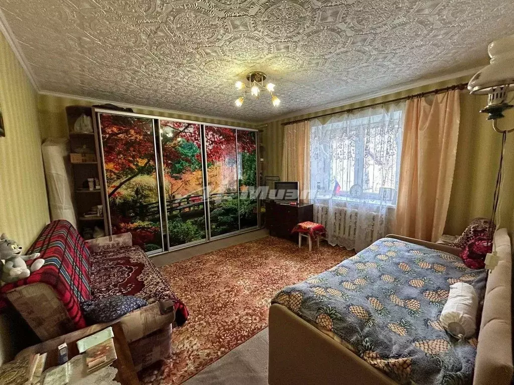 Дом в Крым, Симферополь ул. Черноморская, 20 (50 м) - Фото 1