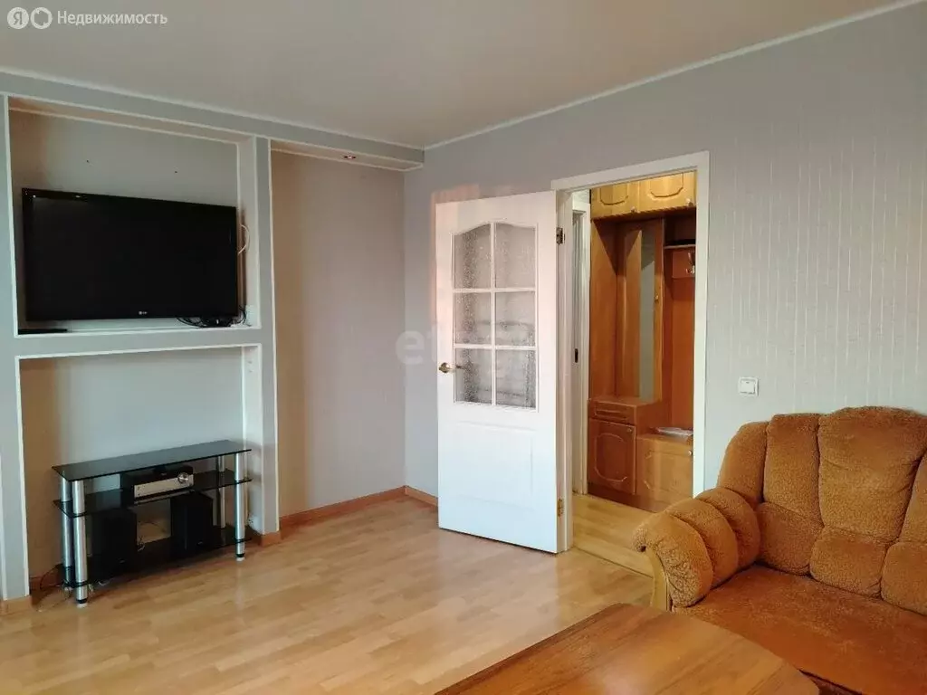 3-комнатная квартира: Кириши, Пионерская улица, 8 (57.4 м) - Фото 2