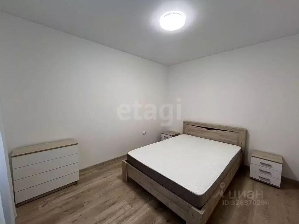 1-к кв. Тюменская область, Тюмень ул. Андрея Кореневского, 5 (36.0 м) - Фото 0