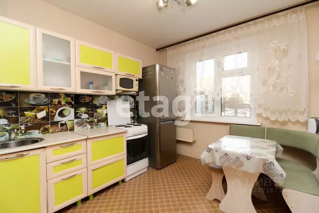 4-к кв. Красноярский край, Красноярск ул. 40 лет Победы, 20 (85.3 м) - Фото 1