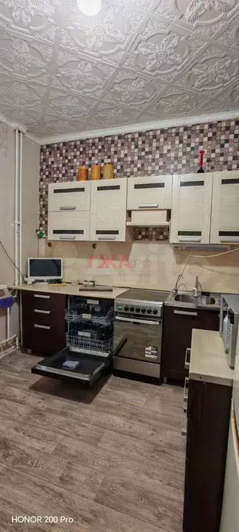 3-к. квартира, 83 м, 4/9 эт. - Фото 0