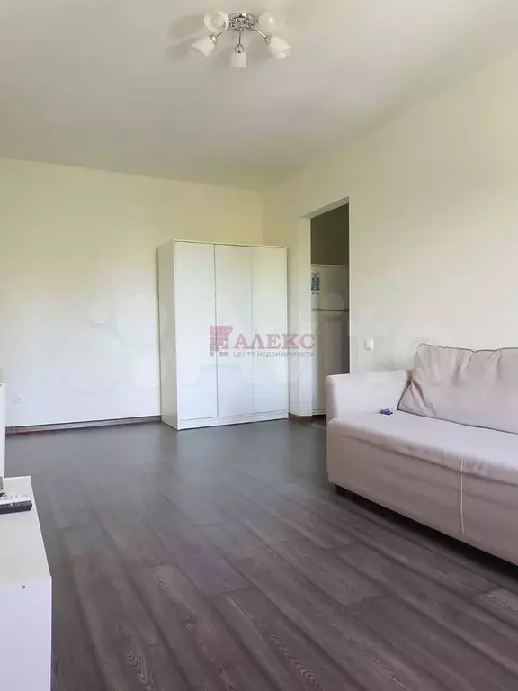1-к. квартира, 31 м, 1/5 эт. - Фото 1