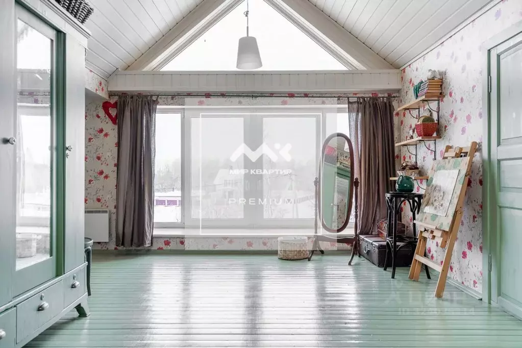 Дом в Ленинградская область, Ломоносовский район, Кипенское с/пос, д. ... - Фото 1