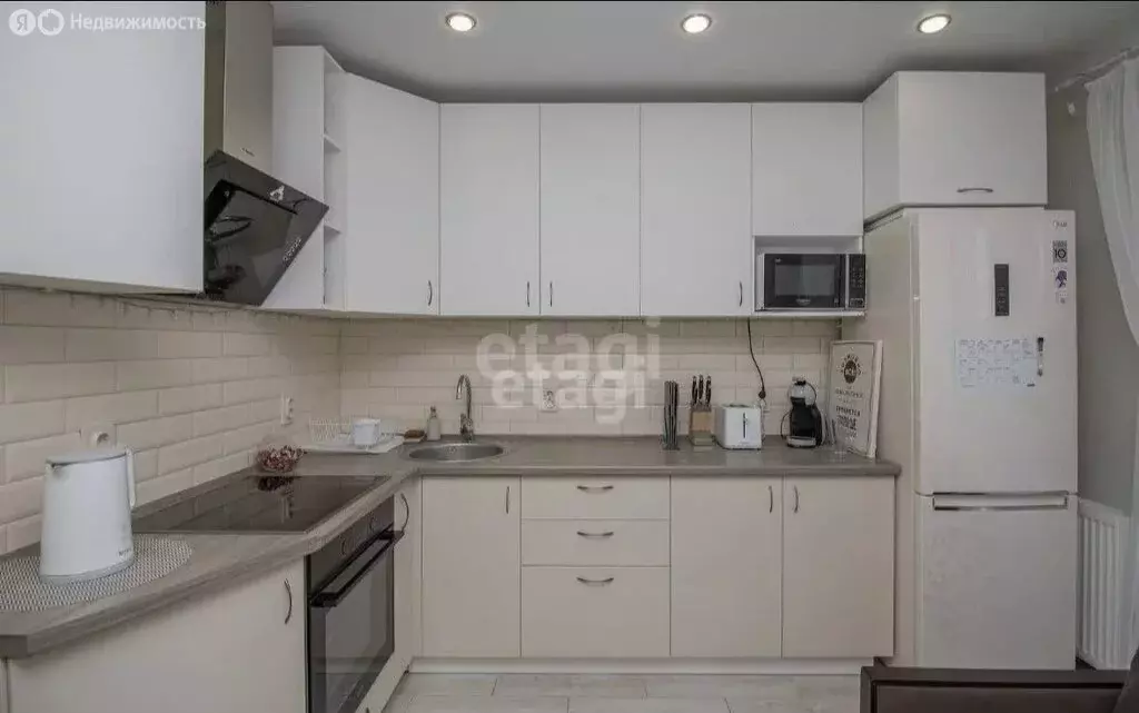 1-комнатная квартира: Тюмень, улица Андрея Бушуева, 2 (34.4 м) - Фото 1