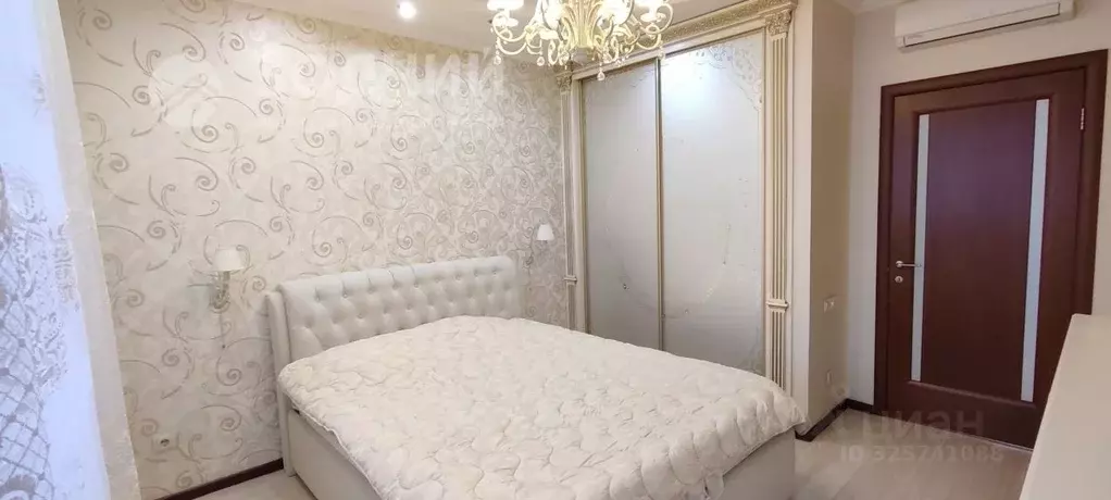 3-к кв. Чувашия, Чебоксары Базарная ул., 10 (116.1 м) - Фото 1