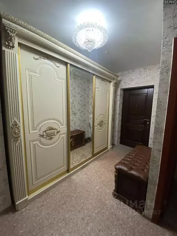 4-к кв. Ярославская область, Ярославль просп. Фрунзе, 29 (109.9 м) - Фото 1