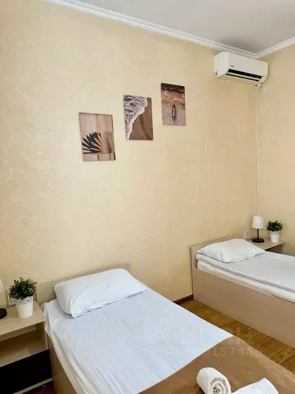 Комната Краснодарский край, Сочи Адлер жилрайон, ул. Белых Акаций, ... - Фото 1