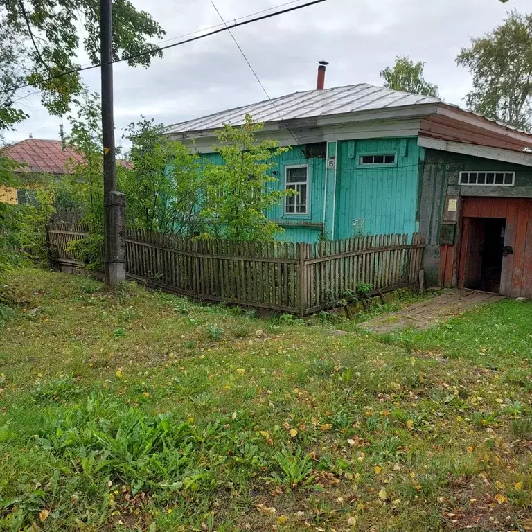 Дом в Пермский край, Чермоз Ильинский район, ул. Шевченко, 15 (33 м) - Фото 0