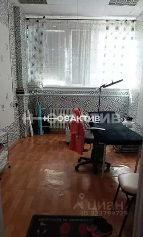 Торговая площадь в Новосибирская область, Барабинск ул. Кирова, 26 (16 ... - Фото 2