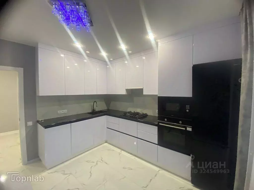 3-к кв. Владимирская область, Владимир Фестивальная ул., 2 (81.0 м) - Фото 1