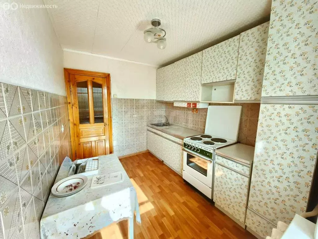 3-комнатная квартира: Саранск, Гожувская улица, 28 (68.7 м) - Фото 1