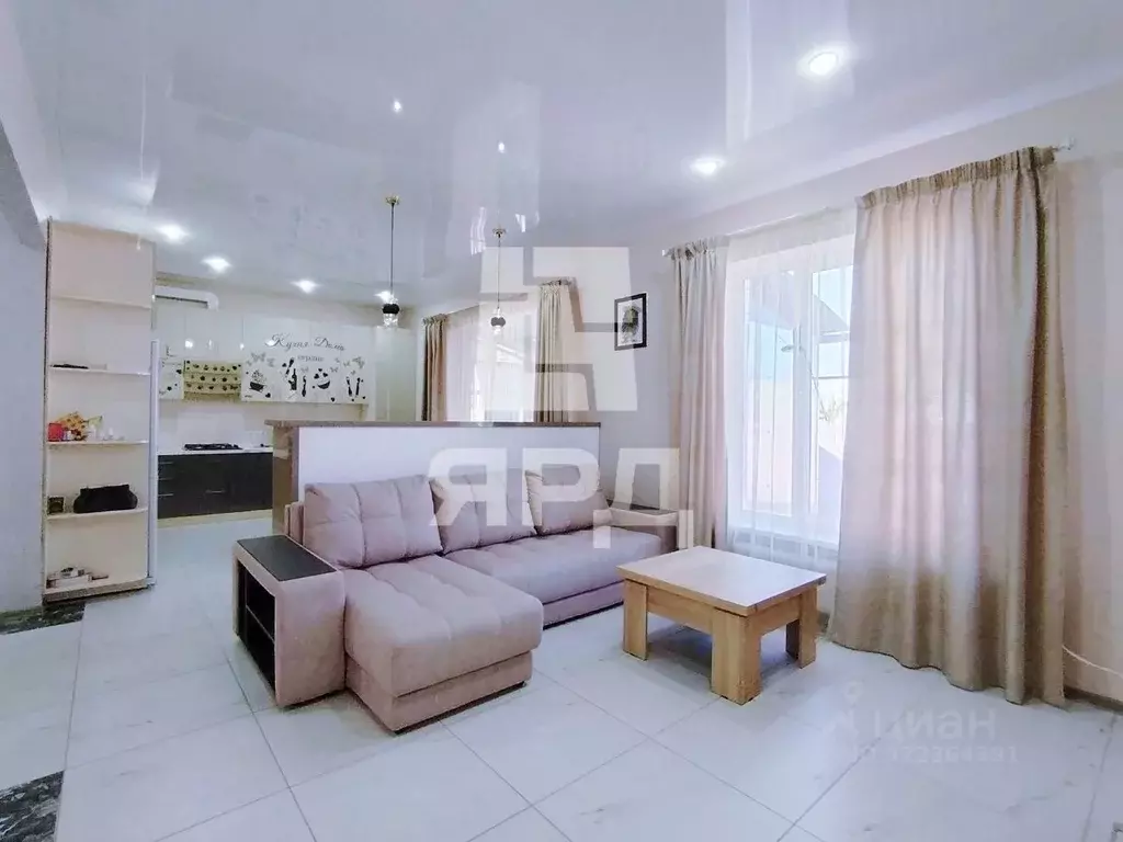 Дом в Ростовская область, Неклиновский район, с. Новобессергеневка ул. ... - Фото 1