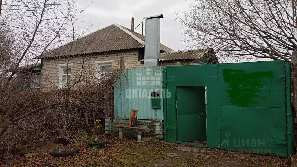 Дом в Курская область, Поселок Касторное муниципальное образование, ... - Фото 2