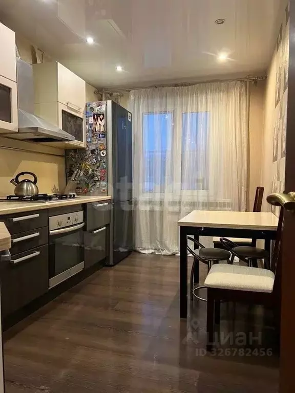 3-к кв. Удмуртия, Ижевск Восточная ул., 8 (70.0 м) - Фото 1