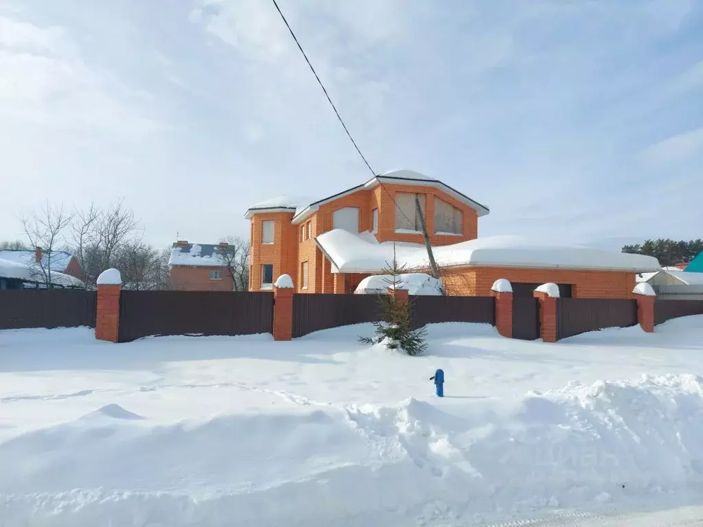 Дом в Ульяновская область, Ульяновск Новая ул. (200 м) - Фото 0