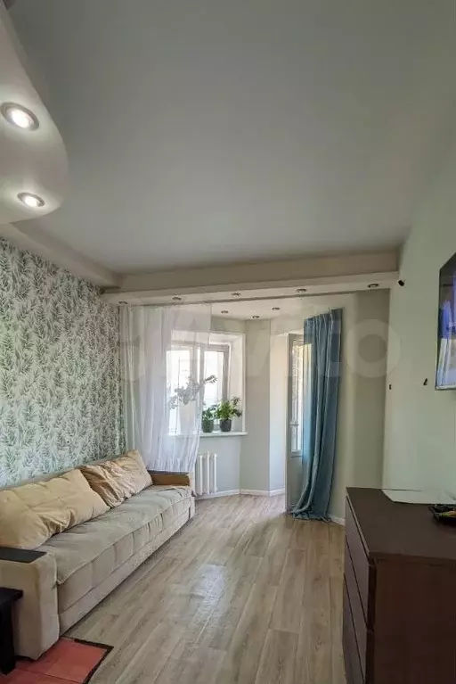 2-к. квартира, 45 м, 6/9 эт. - Фото 0