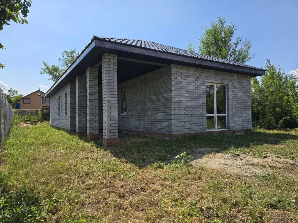 Дом в Саратовская область, Энгельс муниципальное образование, ... - Фото 1