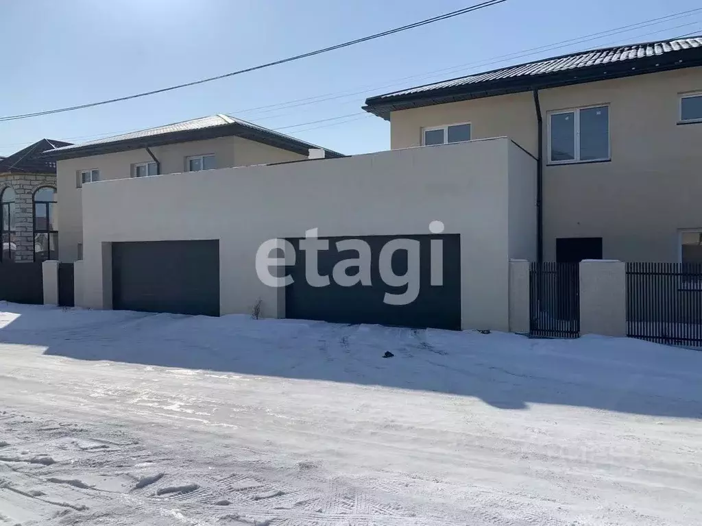 Дом в Красноярский край, Красноярск городской округ, пос. Солонцы, ... - Фото 1