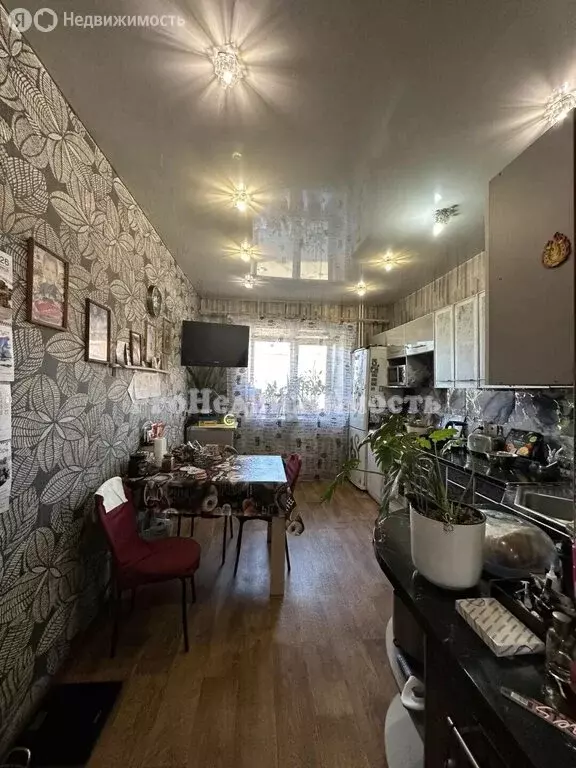 3-комнатная квартира: Кызыл, микрорайон Энергетиков, 5 (64 м) - Фото 1