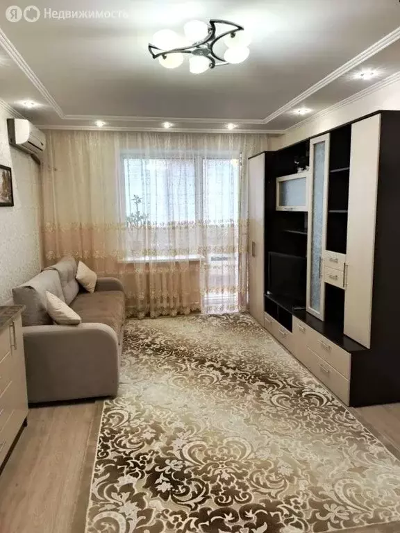 1-комнатная квартира: Оренбург, Просторная улица, 21/1 (39.4 м) - Фото 2
