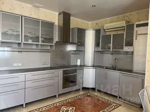 3-к кв. Новосибирская область, Новосибирский район, Краснообск рп 216 ... - Фото 0
