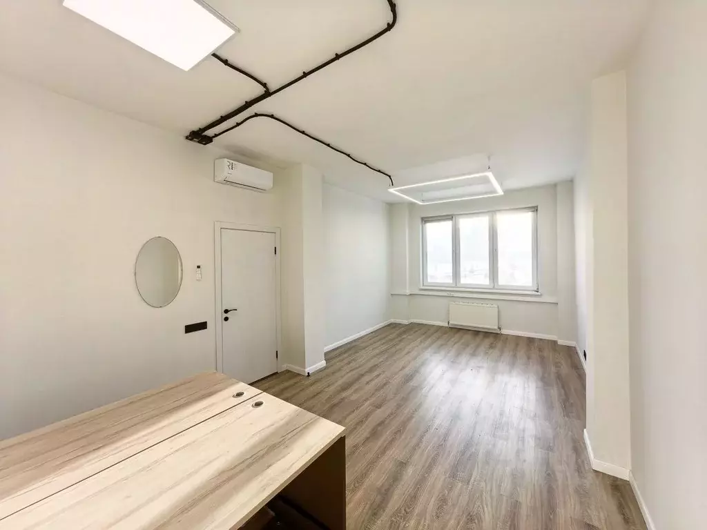 Офис в Свердловская область, Екатеринбург ул. Чкалова, 258 (35 м) - Фото 0