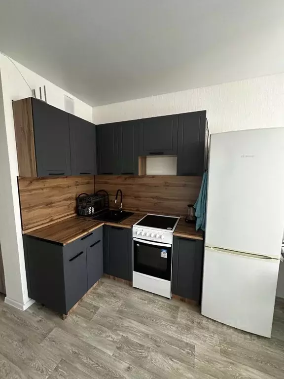 1-к кв. Челябинская область, Челябинск ул. Дмитрия Неаполитанова, 46 ... - Фото 1