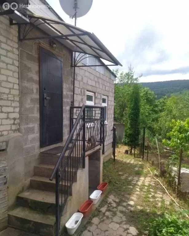 2-комнатная квартира: Ставропольский край, городской округ Кисловодск, ... - Фото 2