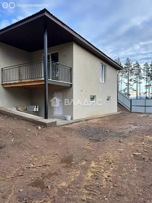 Дом в Улан-Удэ, улица Градостроителей (170 м) - Фото 2