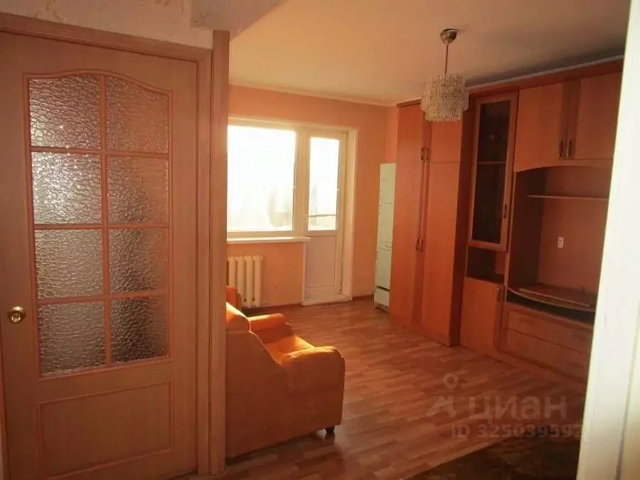 1-к кв. Омская область, Омск ул. Романенко, 5 (31.5 м) - Фото 2