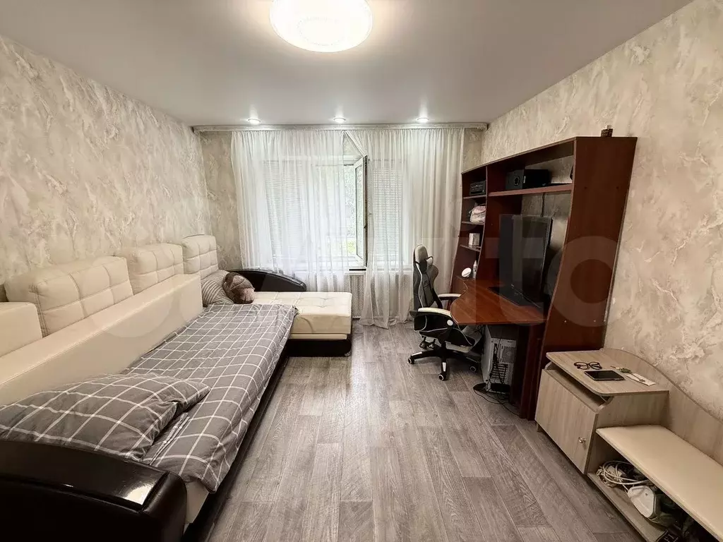1-к. квартира, 32 м, 1/5 эт. - Фото 0